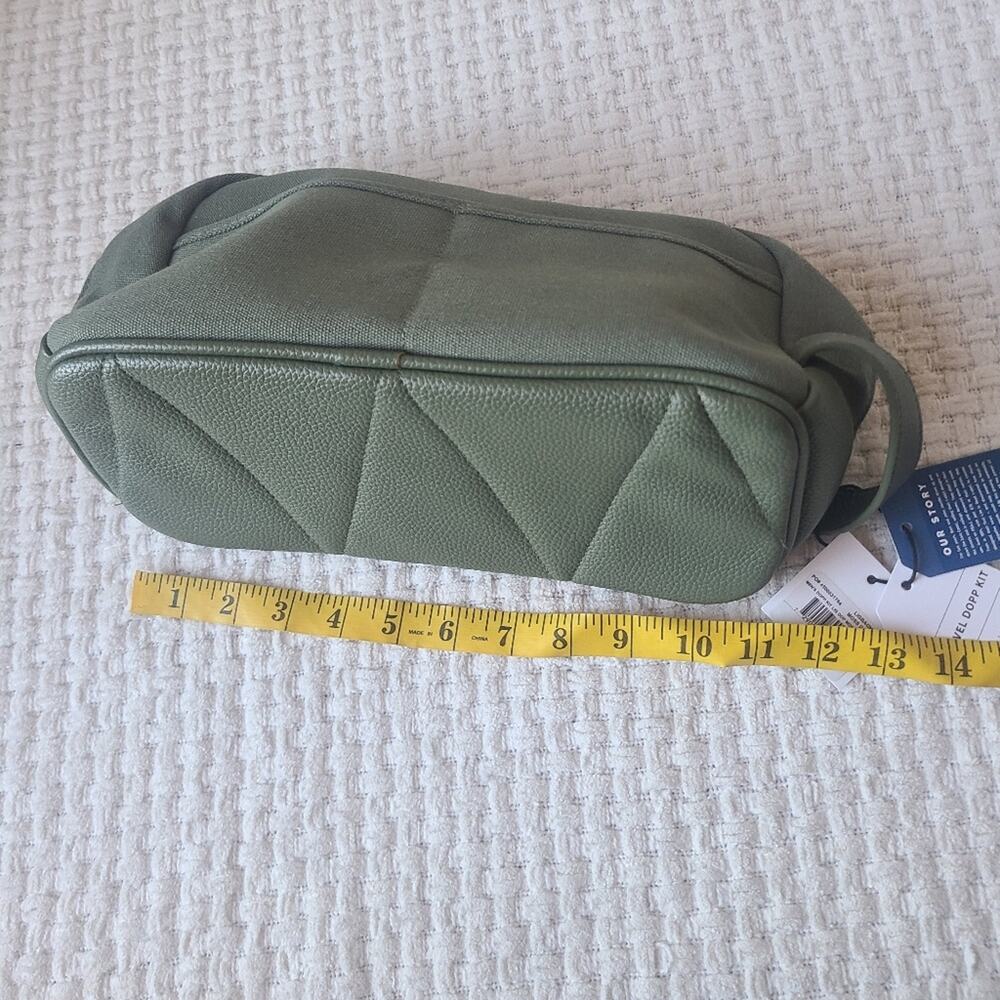 Life Is Good Moss Green Travel Bag - Picture 10 of 11